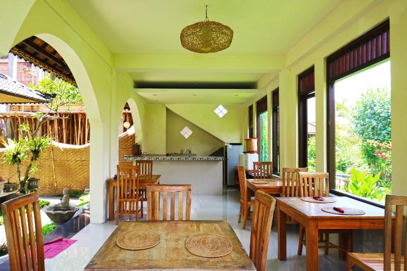 Aglio Homestay - Restoran