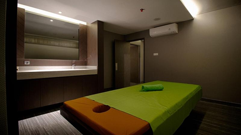 Picasso Inn - Aktivite