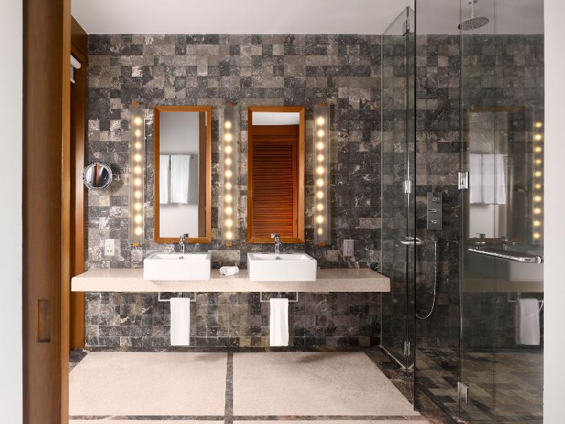 Villa Nautica Paradise Island Resort - Oda