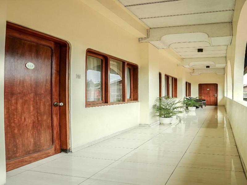Airlangga Hotel - Lobi