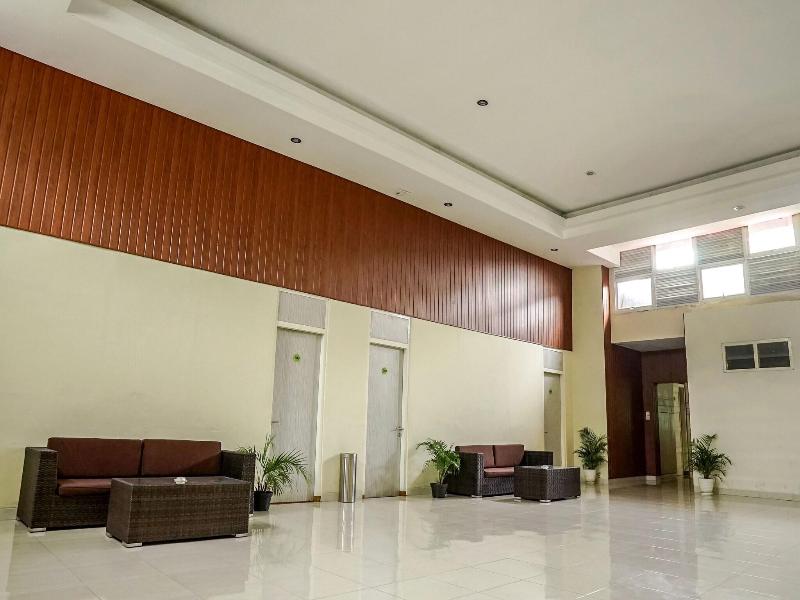 Airlangga Hotel - Lobi