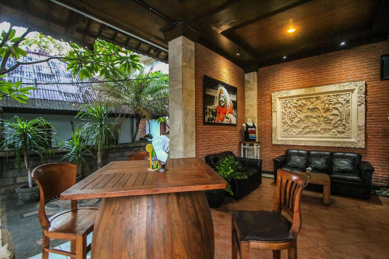 Legian Village Beach Resort - Bar