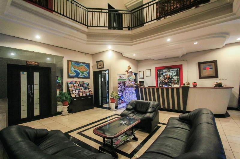 Legian Village Beach Resort - Lobi