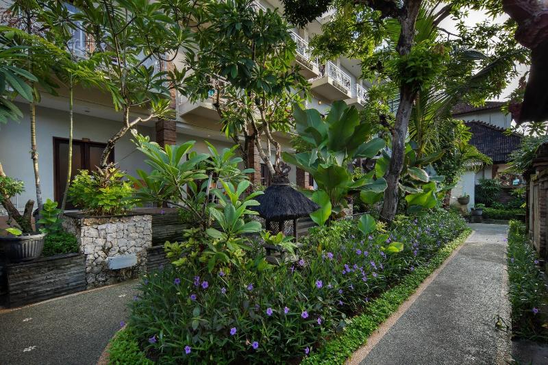 Legian Village Beach Resort - Genel