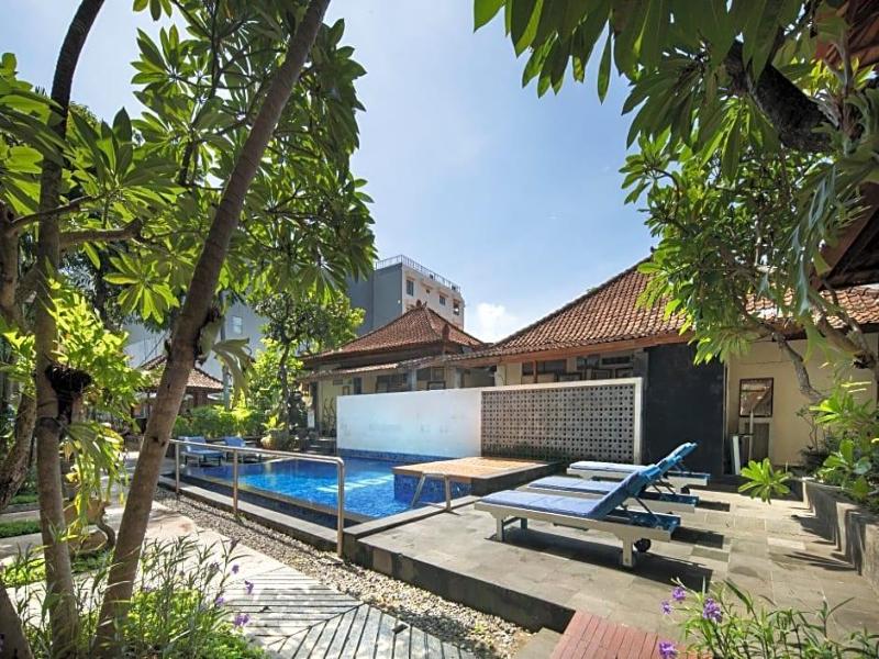 Legian Village Beach Resort - Genel