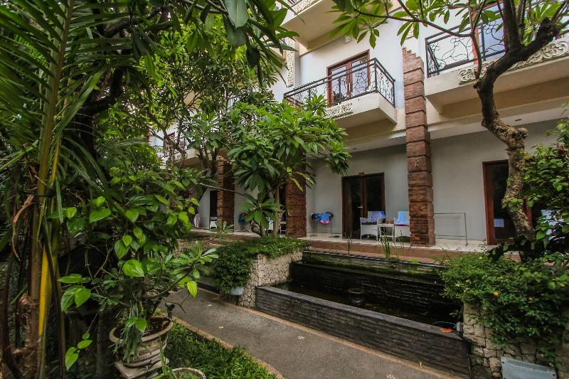 Legian Village Beach Resort - Genel