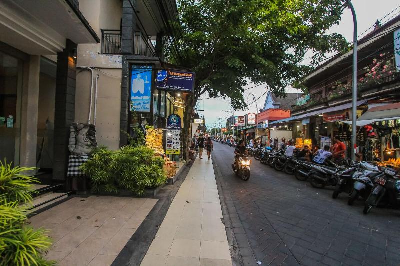 Legian Village Beach Resort - Genel