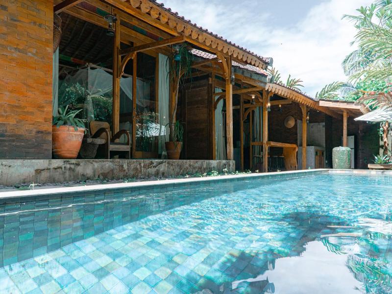 Umadhatu Village & Outbound Resort - Havuz