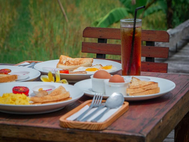 Umadhatu Village & Outbound Resort - Restoran