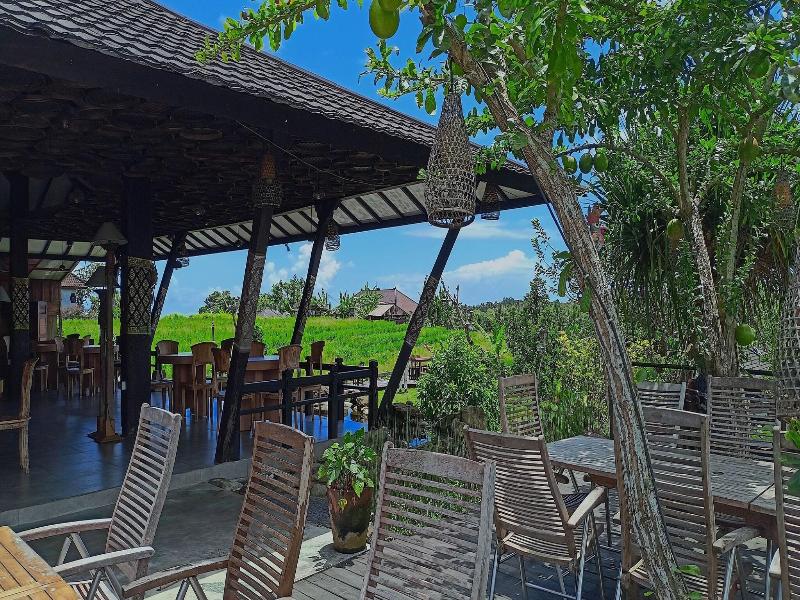 Umadhatu Village & Outbound Resort - Restoran