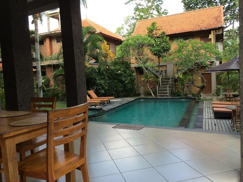 Wenara Bali Bungalow - Havuz
