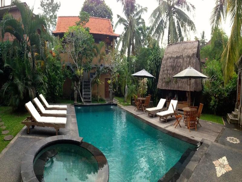 Wenara Bali Bungalow - Havuz