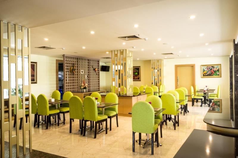 D'Grande Hotel - Restoran