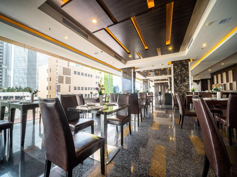 M One Hotel - Restoran