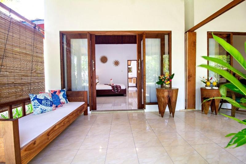 Murex Manado Dive Resort - Oda