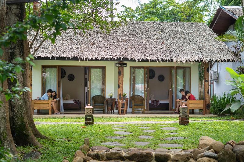 Murex Manado Dive Resort - Oda