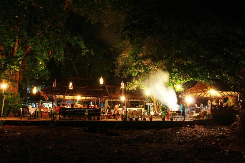 Murex Manado Dive Resort - Restoran