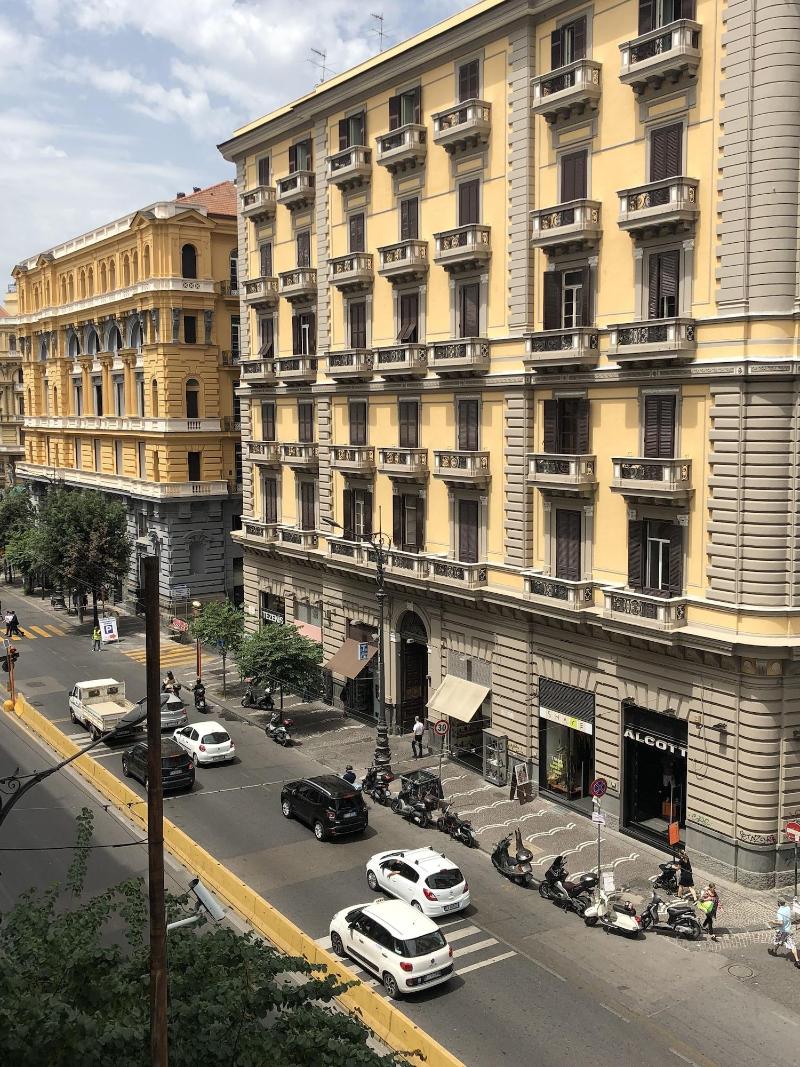 Napoli Svelata - Genel