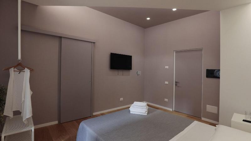 Suite Inn Rome - Oda