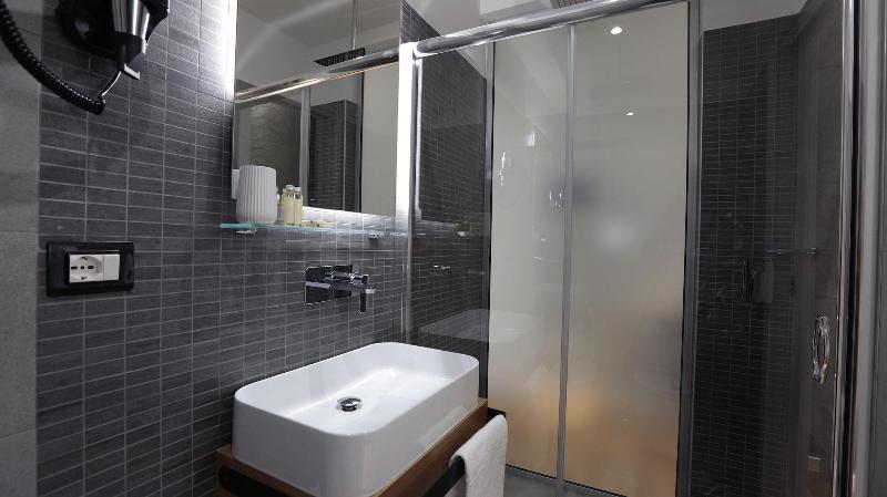 Suite Inn Rome - Oda