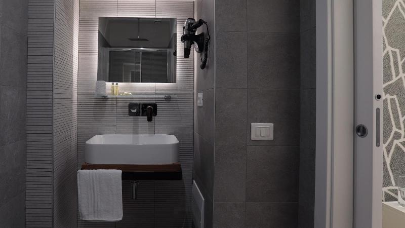 Suite Inn Rome - Oda