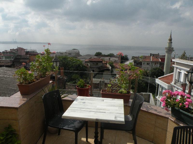 Agora Boutique Hotel & Bistro - Restoran