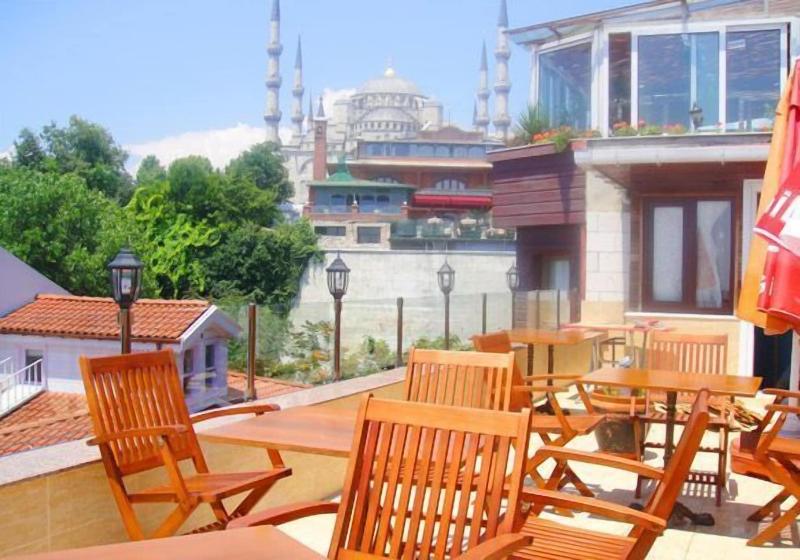 Agora Boutique Hotel & Bistro - Restoran