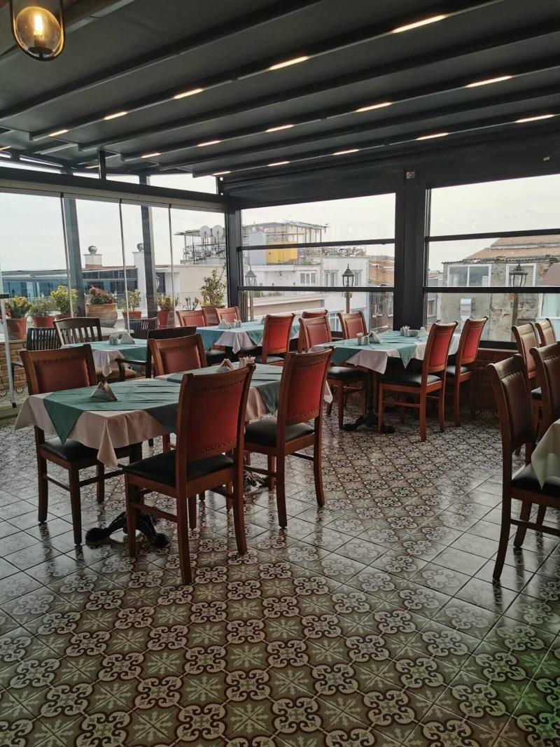 Agora Boutique Hotel & Bistro - Restoran