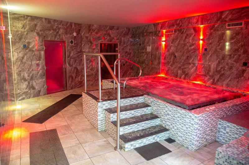 St John's Lodge (incl off-site health club) - Aktivite