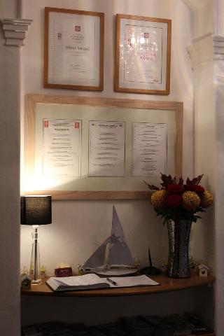 St John's Lodge (incl off-site health club) fotoÄŸrafÄ±