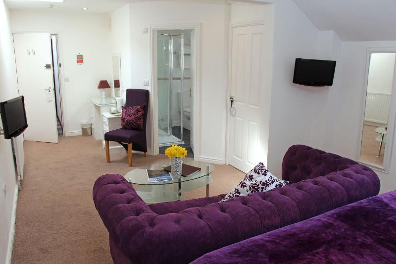 St John's Lodge (incl off-site health club) - Oda