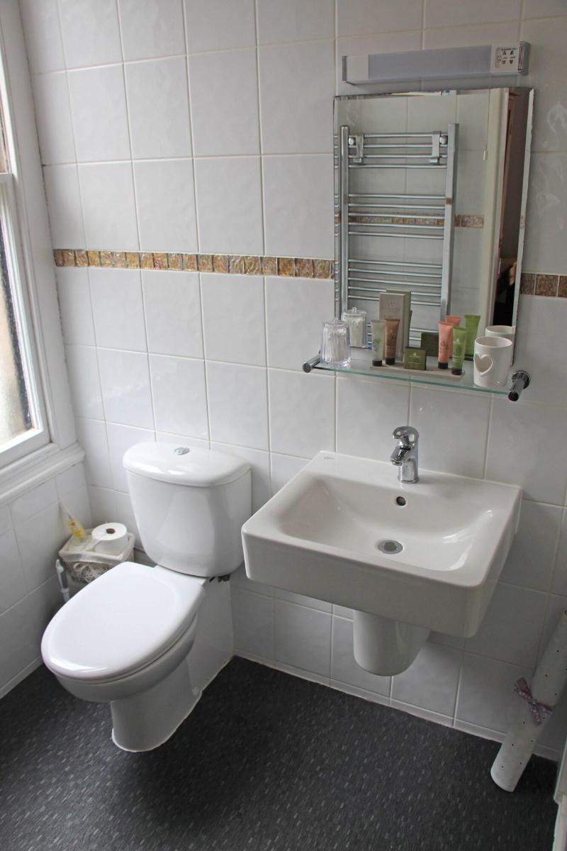 St John's Lodge (incl off-site health club) - Oda