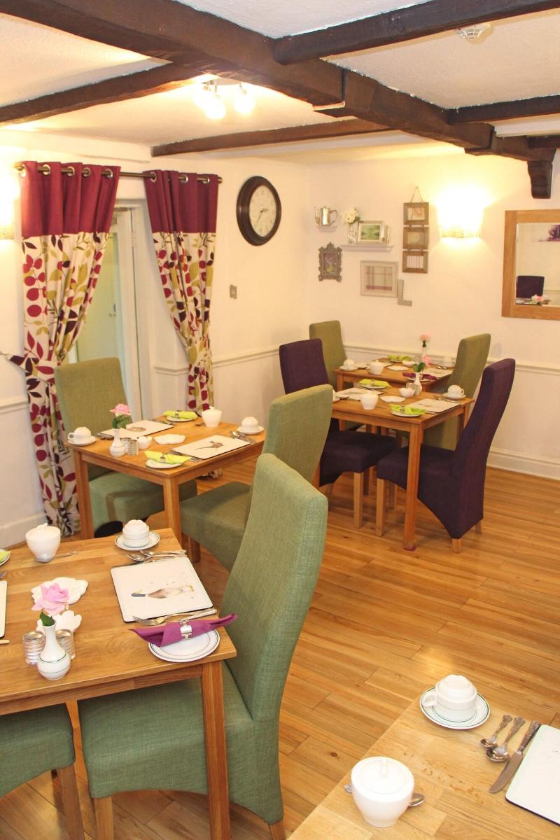 St John's Lodge (incl off-site health club) - Restoran