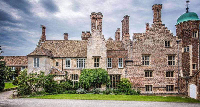 Madingley Hall - Genel