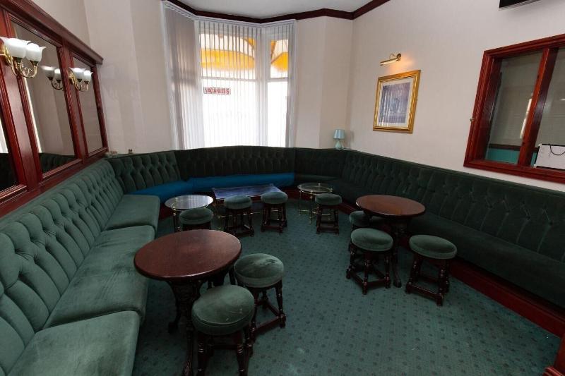 The Riviera Hotel - Lobi