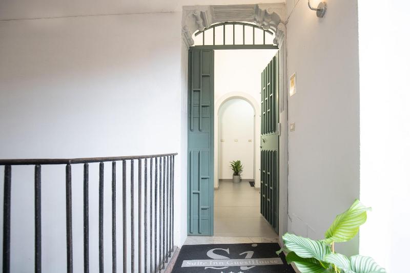 Suite Inn Catania - Lobi