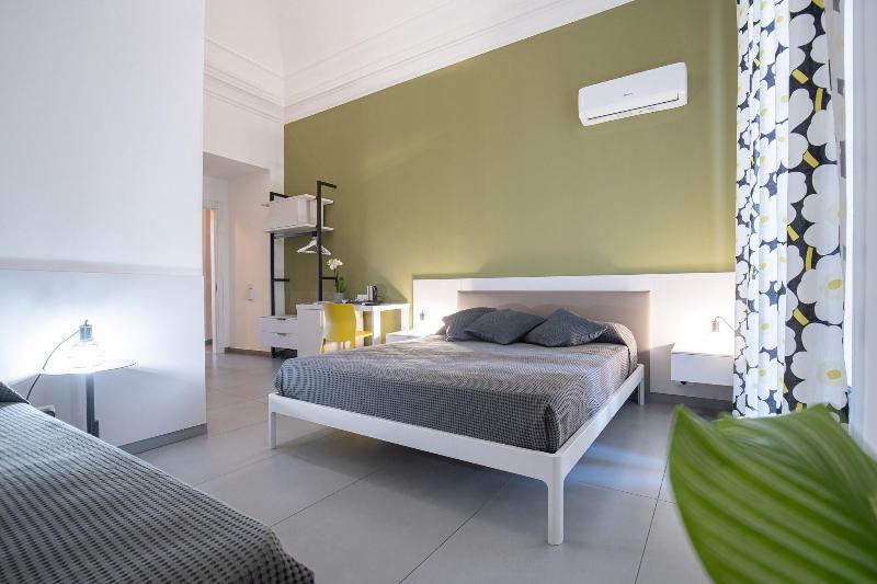 Suite Inn Catania - Oda