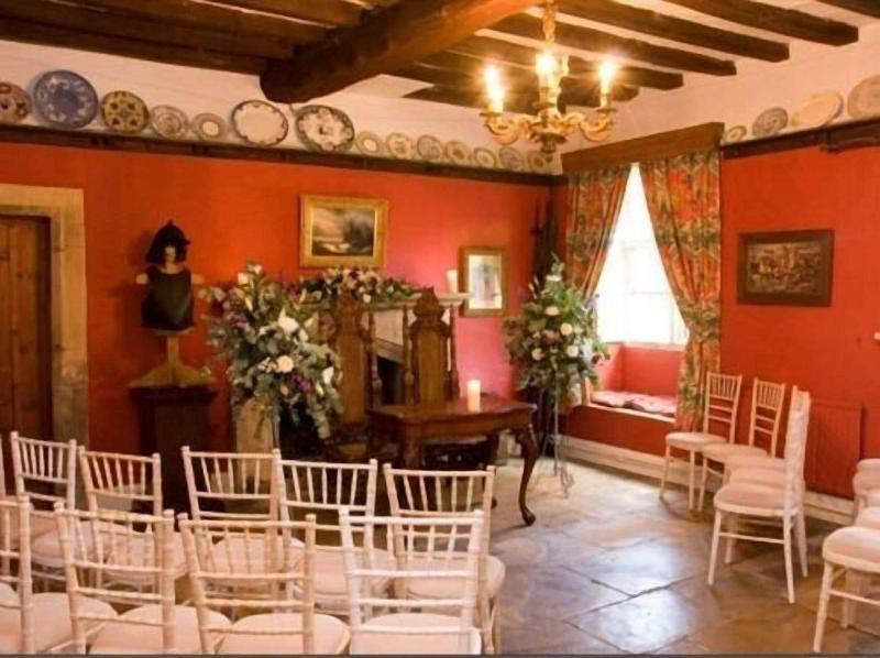 Allington Manor - Genel