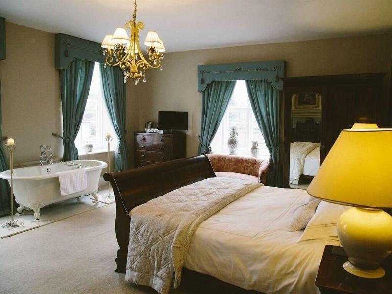Allington Manor - Oda