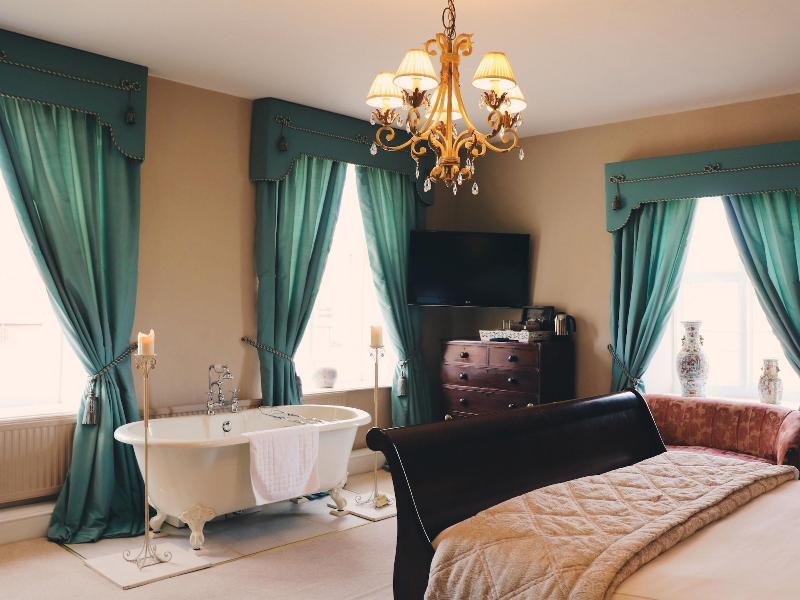 Allington Manor - Oda