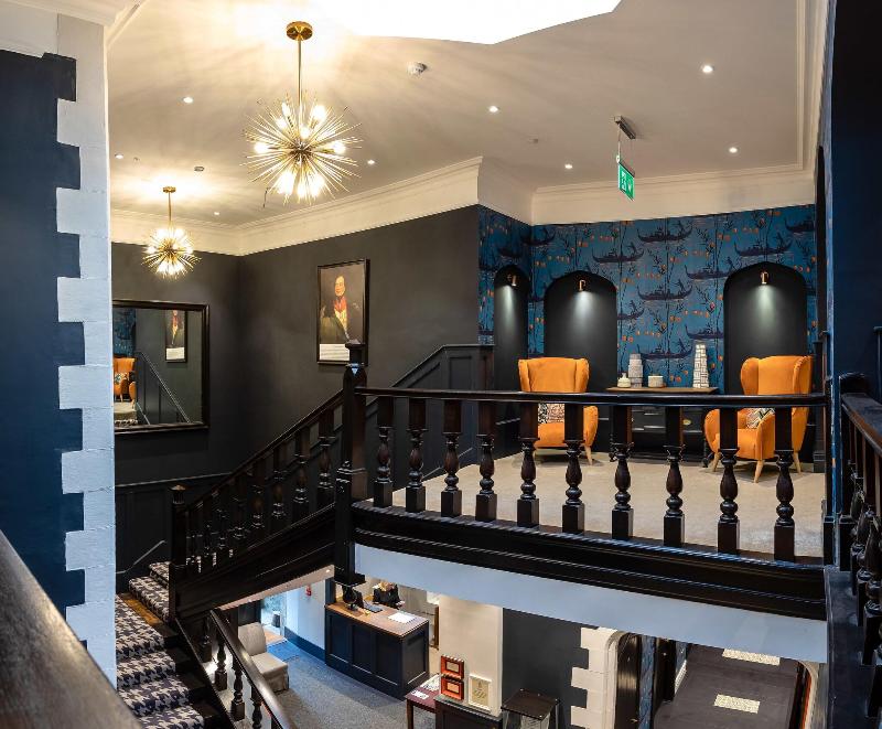 Lanelay Hall Hotel & Spa - Lobi