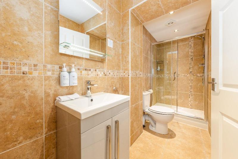 Wheatlands Lodge - Bed & Breakfast - Oda