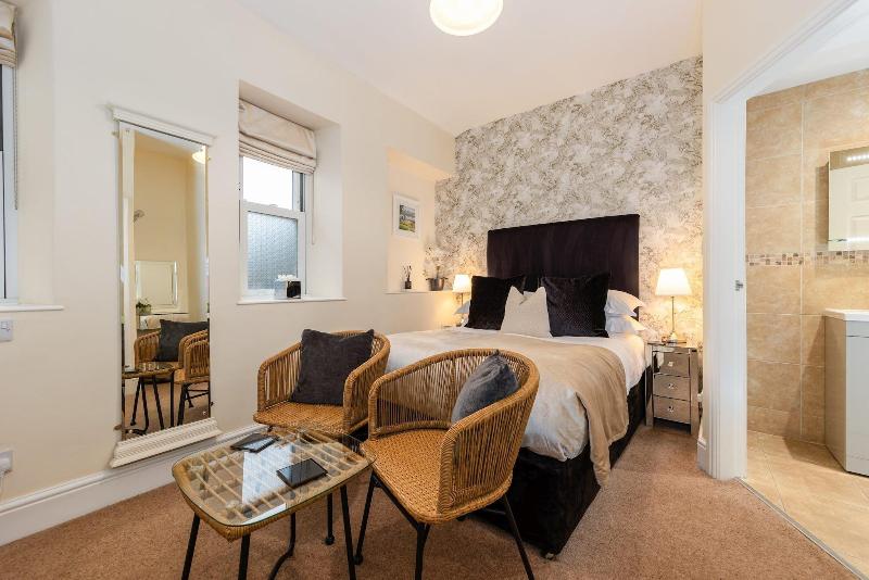 Wheatlands Lodge - Bed & Breakfast - Oda