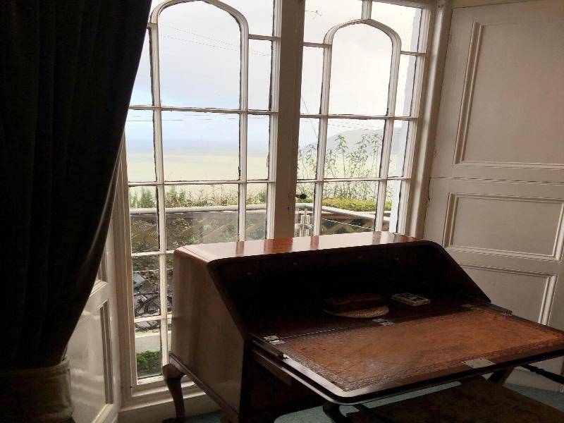 The North Cliff Hotel - Lobi