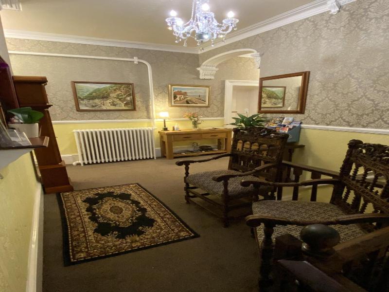 The North Cliff Hotel - Lobi