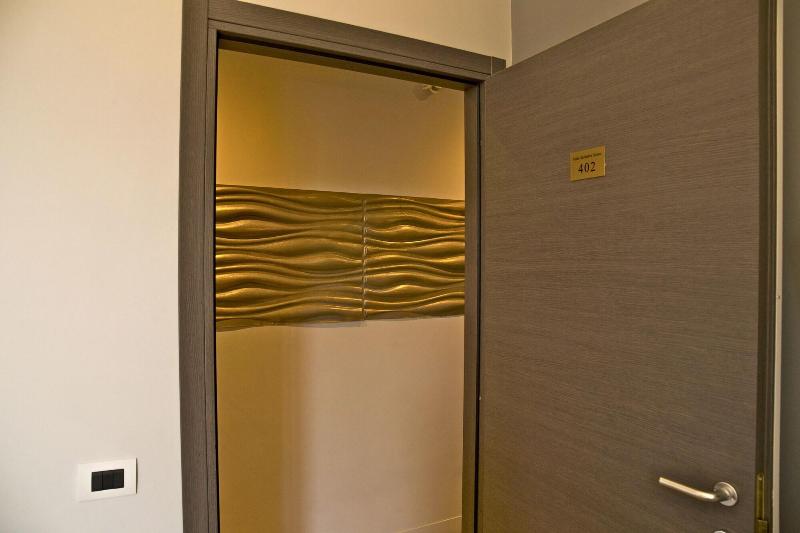 Corso Exclusive Suites - Lobi