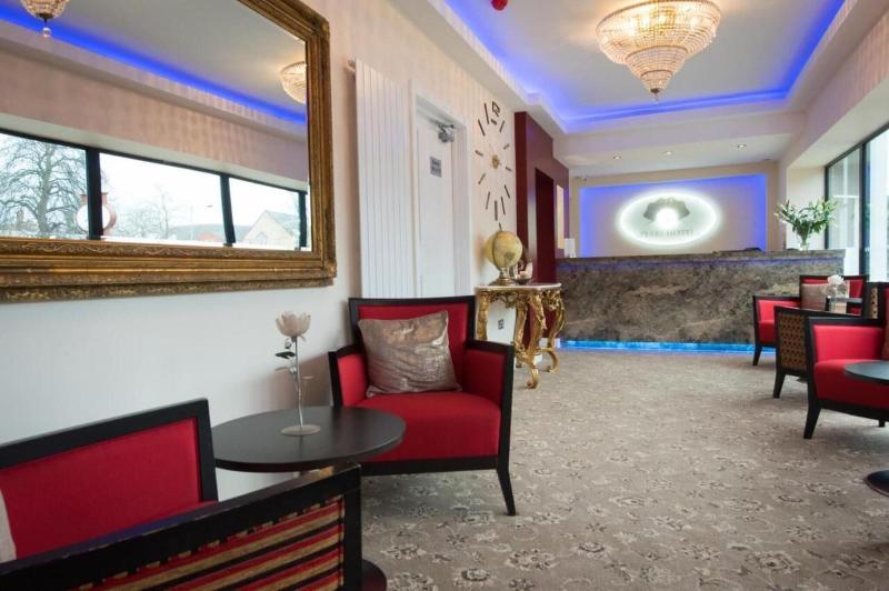 The Pearl Hotel - Lobi