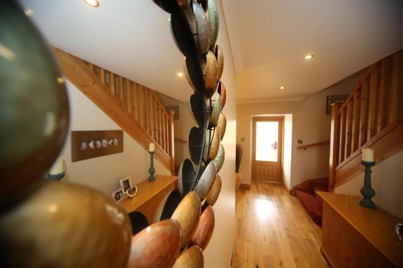Crofthead Farm House - Lobi