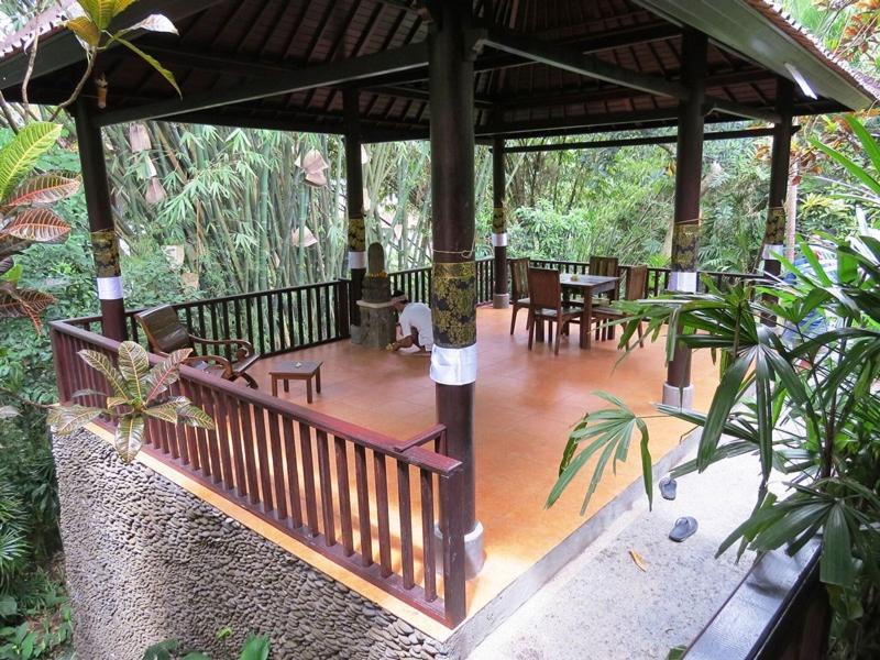 Sama's Cottages and Villas - Teras
