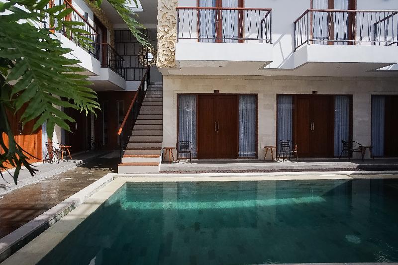 Mahesa Suites Seminyak - Havuz